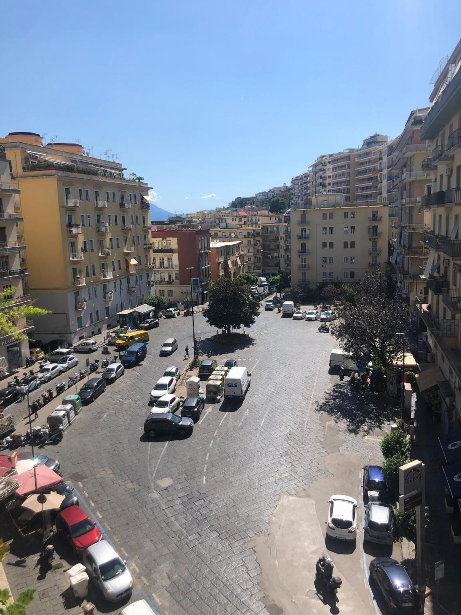 Urban Chic Apartment Naples